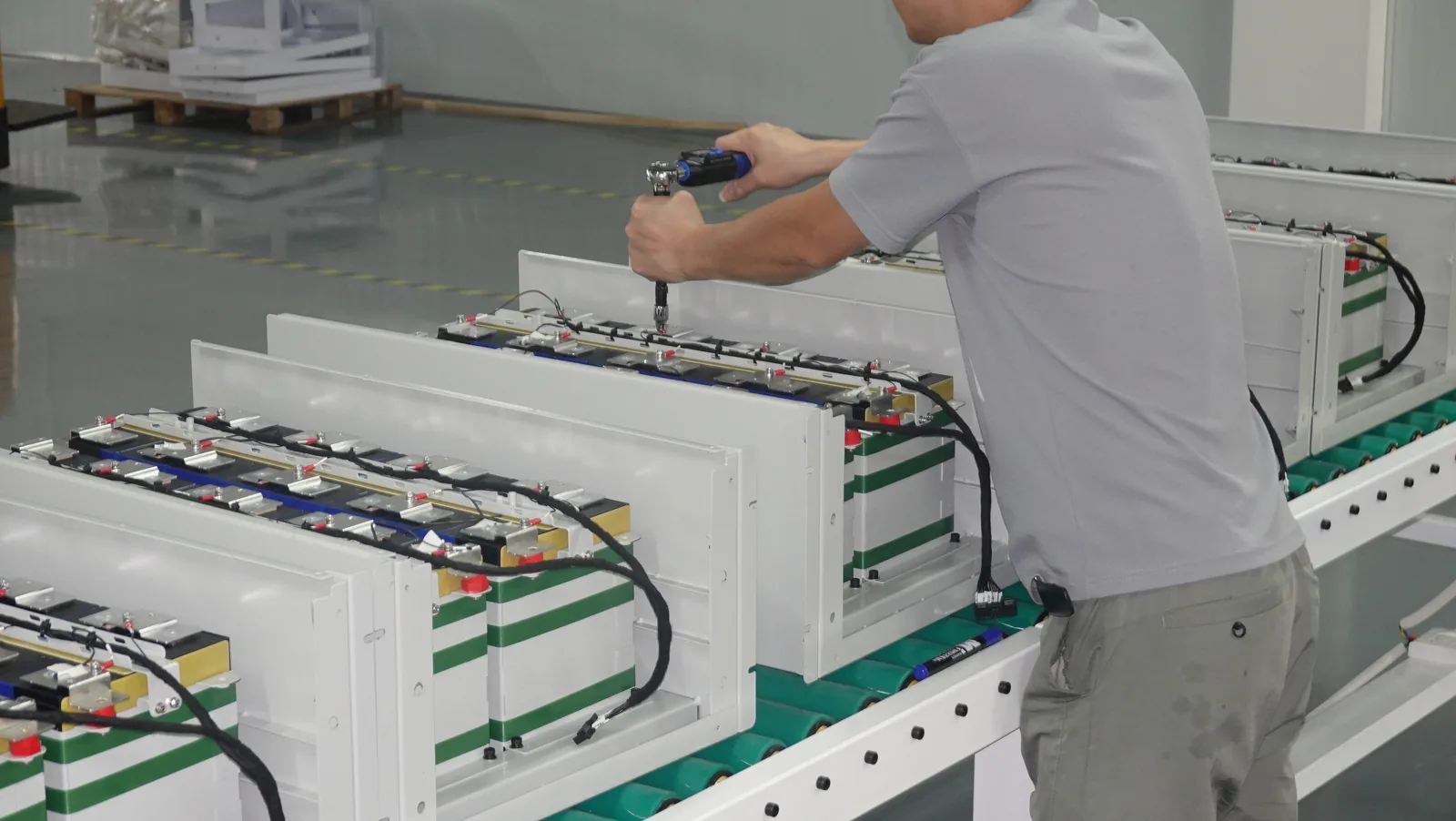 Battery energy storage product assembly at a manufacturing partner facility